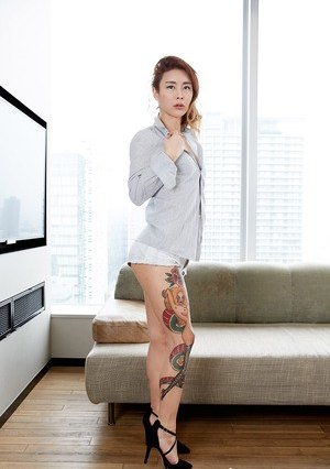 Ladyboy in Shorts Pictures